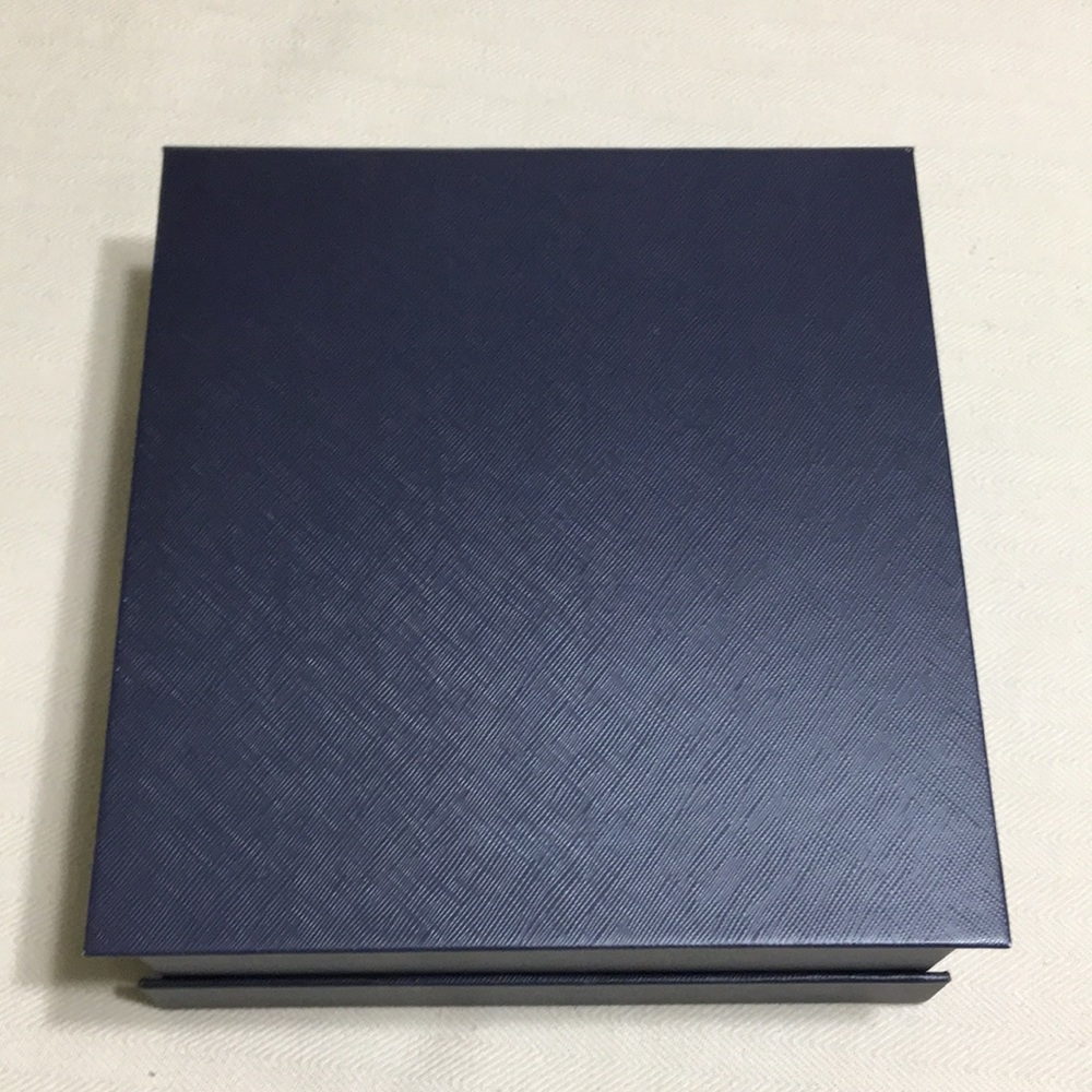🖤PRADA💕Magnetic 🧲 box NEW - Picture 6 of 7
